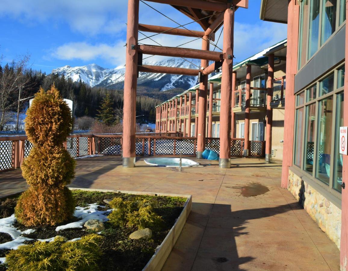 Fernie Stanford Resort エクステリア 写真