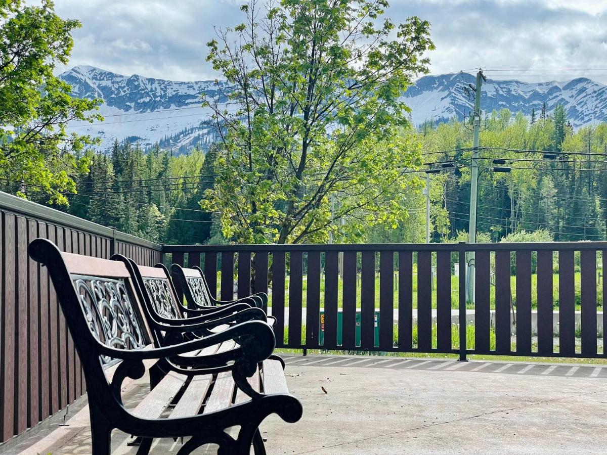 Fernie Stanford Resort エクステリア 写真